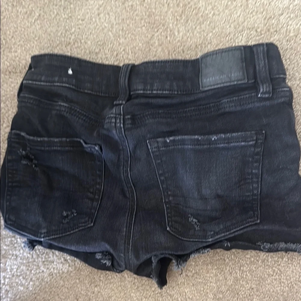 American Eagle By Payless Black Jean Shorts Distressed Frayed Hem - Picture 3 of 3